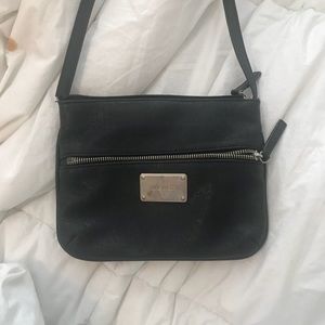 Nine West small purse with adjustable arm strap